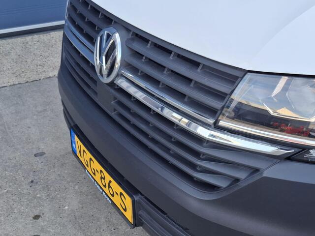 Volkswagen TRANSPORTER 2.0 TDI L2H1 30 Comfortline CARPLAY / L2H1 / CRUISE CONTROLE / AIRCO / EURO 6