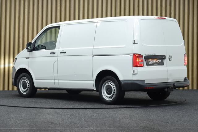 Volkswagen TRANSPORTER 2.0 TDI 150 PK L1H1 Trendline | 2X Schuifdeur | Euro 6 | Trekhaak | Camera | Navigatie | Airco
