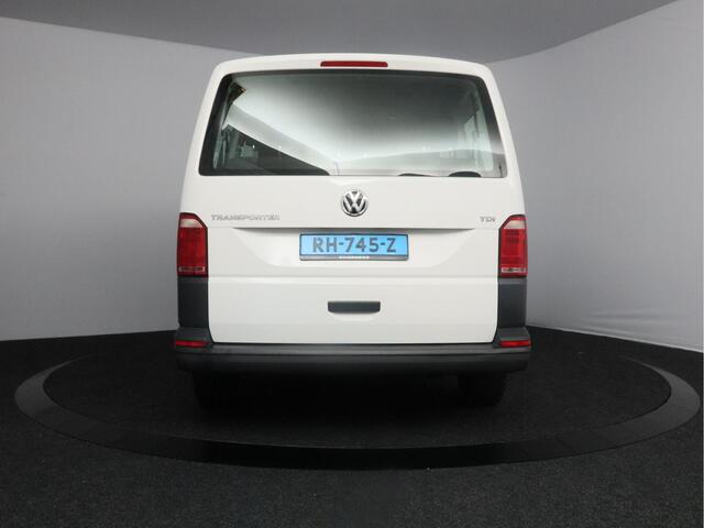 Volkswagen TRANSPORTER 2.0 TDI L1H2 Excl. btw | 19.965 incl. btw | 9 persoons | Airco | Taxi