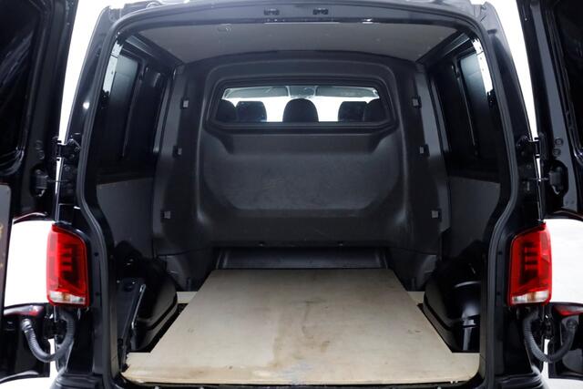Volkswagen TRANSPORTER T6.1 2.0 TDI 110pk Lang D.C. Comfortline Airco/Navi/Camera 03-2021