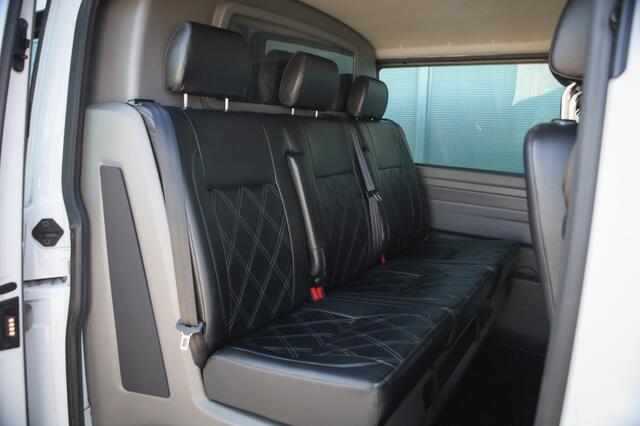 Volkswagen TRANSPORTER 2.0 TDI L2H1 DC Bulli Highline 4-Motion | Automaat | Apple CarPl