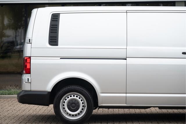 Volkswagen TRANSPORTER 2.0 TDI L2H1 32 Comfortline | ACC | PDC | Navi by App | DAB