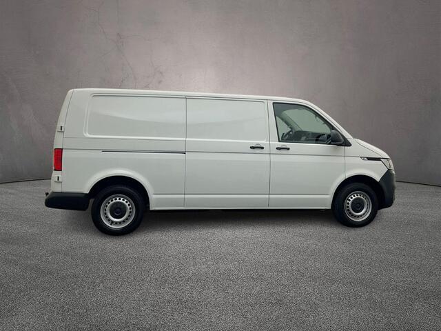 Volkswagen TRANSPORTER 2.0 TDI 150PK DSG 4MOTION L2 | Achterdeuren | Navigatie | Apple Carplay / Android Auto draadloos | Camera | Trekhaak | Cruise Control | 4x4