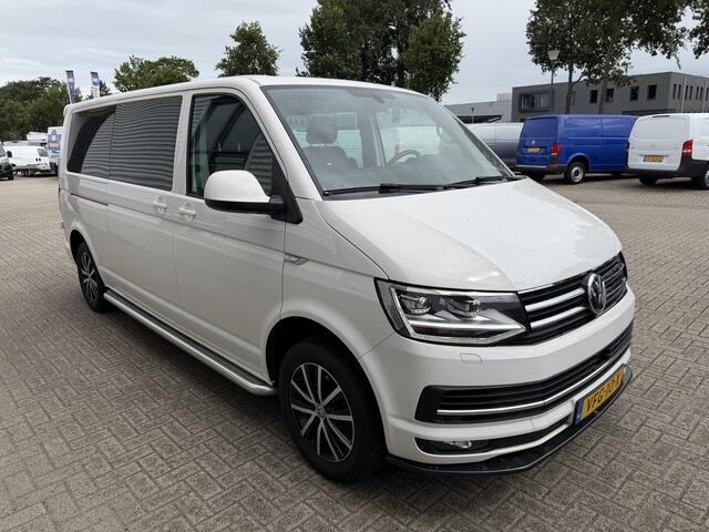 Volkswagen TRANSPORTER 2.0 TDI 150pk DSG automaat L2H1 DC 5 persoons Highline / vaste prijs rijklaar ¤ 32.950 ex btw / lease vanaf ¤ 538 / leer / cruise / airco / trekhaak 2500 kg / navigatie / euro 6 / bpm vrij !