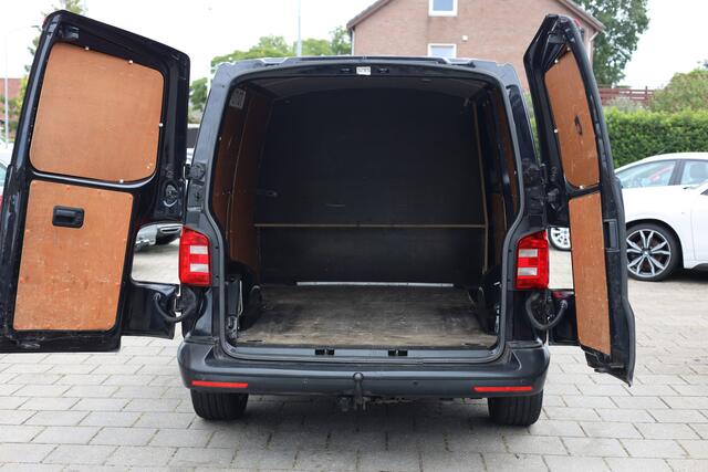 Volkswagen TRANSPORTER 2.0 TDI L1H1 AIRCO | TREKHAAK | NIEUWE D-RIEM