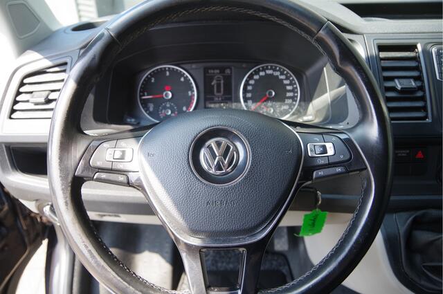 Volkswagen TRANSPORTER 2.0 TDI L2 EURO 6! 150PK, 2X SCHUIFDEUR, TREKHAAK, 20'' LMV, STOELVERWARMING, STANDKACHEL, CRUISE, AIRCO