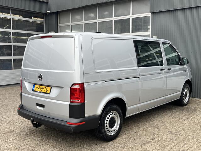 Volkswagen TRANSPORTER 2.0 TSI L2H1 Highline 2 schuifdeuren Airco Cruise controle Bluetooth Euro 6 Parkeerhulp voor en achter 2 Persoons