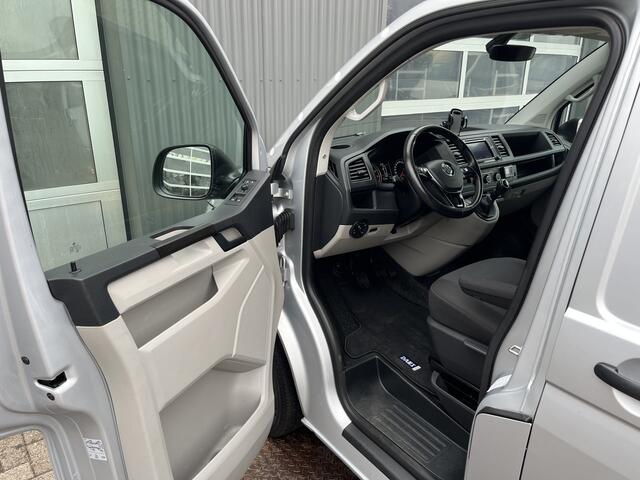 Volkswagen TRANSPORTER 2.0 TSI L2H1 Highline 2 schuifdeuren Airco Cruise controle Bluetooth Euro 6 Parkeerhulp voor en achter 2 Persoons