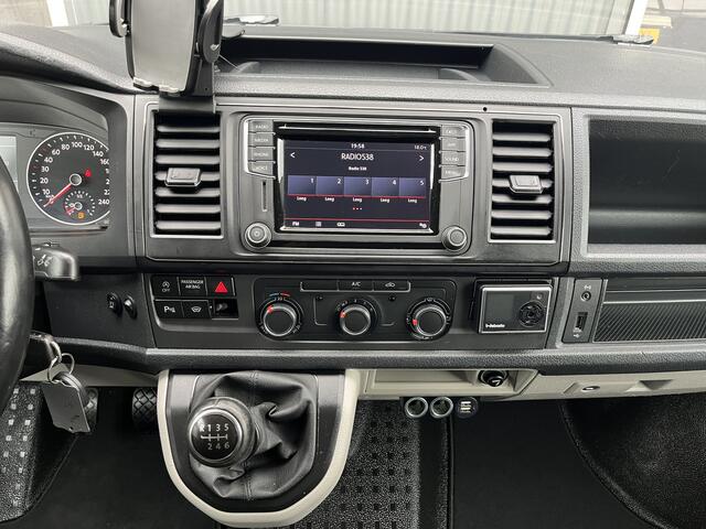 Volkswagen TRANSPORTER 2.0 TSI L2H1 Highline 2 schuifdeuren Airco Cruise controle Bluetooth Euro 6 Parkeerhulp voor en achter 2 Persoons