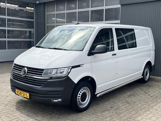 Volkswagen TRANSPORTER 2.0 TDI L2H1 DC 150pk Airco Cruise controle Trekhaak 2500kg trekgewicht Apple carplay Navigatiesysteem 5-Persoons Euro 6 Telefoonverbinding Dealer onderhouden