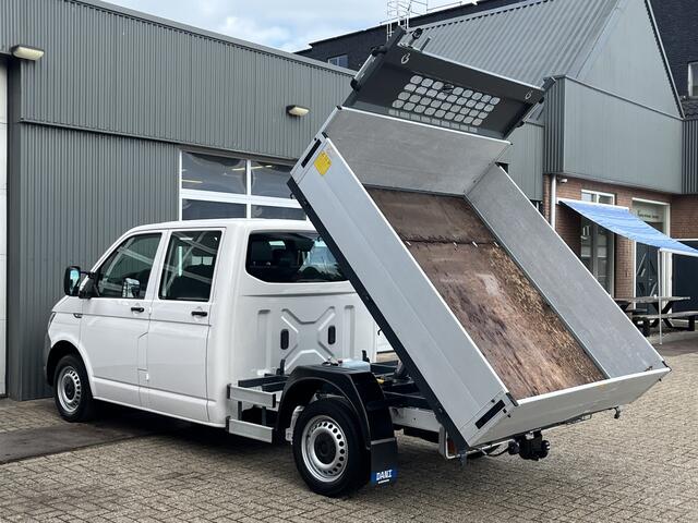 Volkswagen TRANSPORTER 2.0 TDI L2H1 DC Kipper open laadbak Airco Bluetooth trekhaak 2200 kg 1e eigenaar Dealer onderhouden Kieper P-up Doka Pritsche Ahk 2200kg Pick-up bakwagen