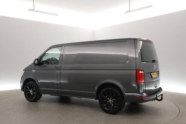 Volkswagen TRANSPORTER 2.0 TDI L1H1 Highline 204PK | Automaat | Airco | Cruise | Camera | 3 Zits | Carplay | Navi | Trekhaak