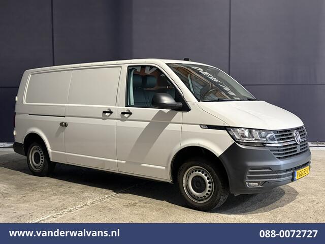 Volkswagen TRANSPORTER 2.0 TDI 150pk L2H1 Euro6 Airco | Camera | Apple Carplay | 2500kg Trekhaak | Cruisecontrol Android Auto, Parkeersensoren, Leder, Bijrijdersbank