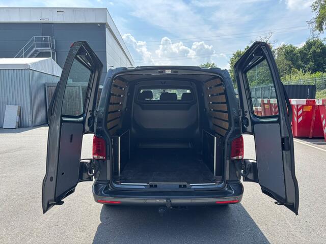 Volkswagen TRANSPORTER L2H1 Dubbel Cabine 2.0 TDI 150pk DSG Bulli / Wordt verwacht / Dubbel Cabine / Automaat / 6-persoons