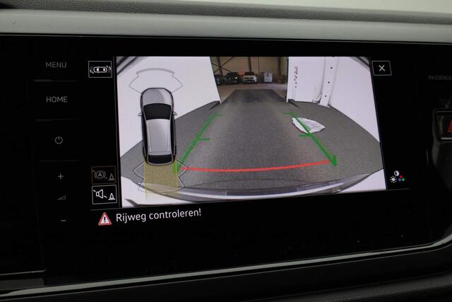 Volkswagen Taigo R-Line Business 1.5 TSI 150PK DSG R-Line | IQ Light | Beats | Camera | Stoelverwarming | Navi | ACC | Keyless | Digital Cockpit | Apple Carplay / Android Auto