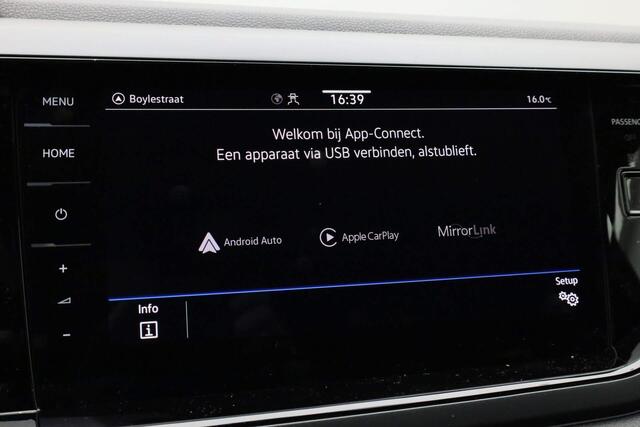 Volkswagen Taigo R-Line Business 1.5 TSI 150PK DSG R-Line | IQ Light | Beats | Camera | Stoelverwarming | Navi | ACC | Keyless | Digital Cockpit | Apple Carplay / Android Auto