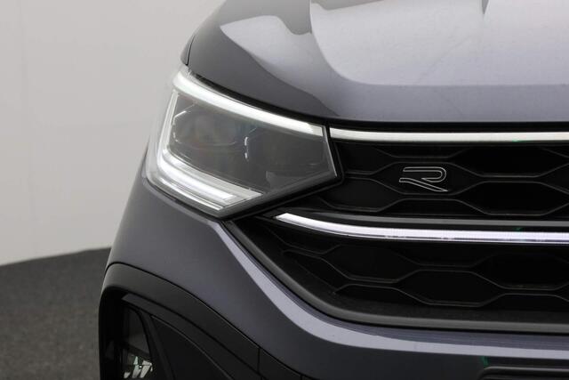 Volkswagen Taigo R-Line Business 1.5 TSI 150PK DSG R-Line | IQ Light | Beats | Camera | Stoelverwarming | Navi | ACC | Keyless | Digital Cockpit | Apple Carplay / Android Auto