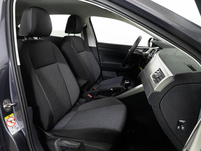 Volkswagen Taigo 1.0 TSI 115pk MOVE | All-Season | Navigatie | Adaptieve Cruise Control | Travel Assist | Stoelverwarming | Parkeersensoren |