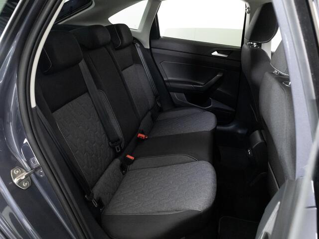 Volkswagen Taigo 1.0 TSI 115pk MOVE | All-Season | Navigatie | Adaptieve Cruise Control | Travel Assist | Stoelverwarming | Parkeersensoren |