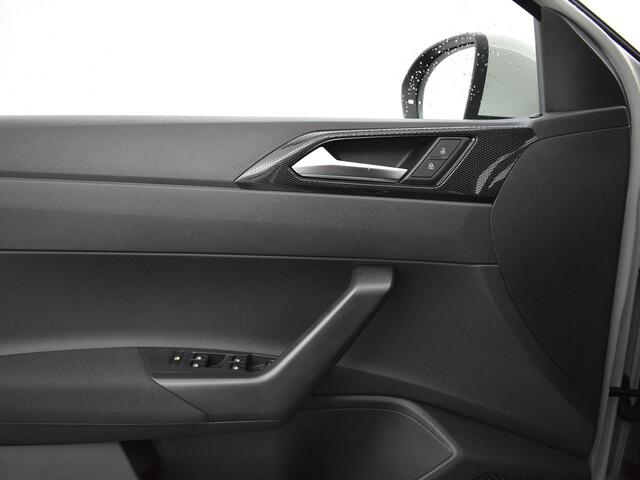Volkswagen Taigo Life Edition 1.0 TSI 95 pk CUV 5 versn. Hand · Achteruitrijcamera · parkeersensoren achter