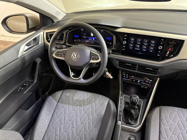 Volkswagen Taigo 1.0 TSI LIFE MOVE VIRTUAL/CAMERA/CARPLAY