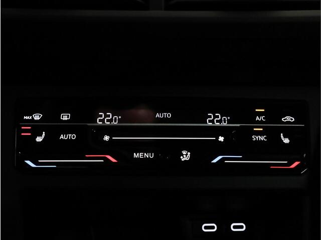 Volkswagen Taigo R-Line 1.5 TSI 150 PK DSG AUTOMAAT | Trekhaak | LED IQ | Stoelverwarming | Adaptieve Cruise Control | Navigatie |