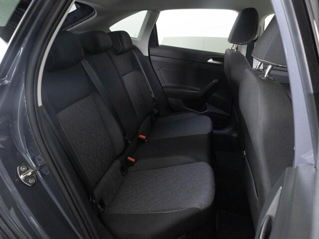 Volkswagen Taigo 1.0 TSI Life DSG | LED | Navigatie | Adaptieve cruise | PDC | Stoelverwarming |