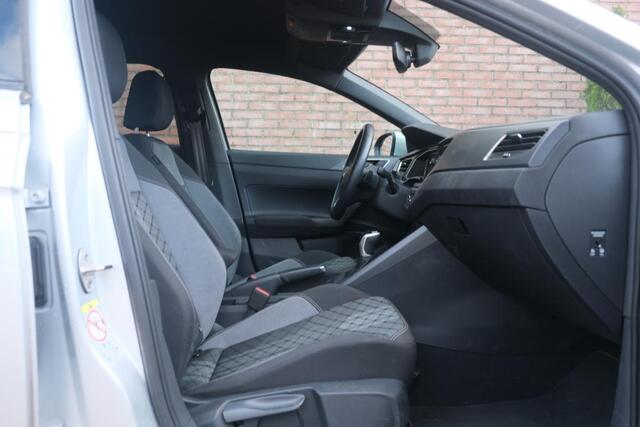 Volkswagen Taigo 1.0 TSi 110pk DSG R-Line Business | App Connect | Climate | Adaptive Cruise | Matrix LED | Keyless | Camera | PDC