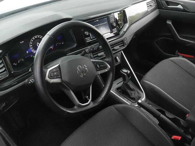 Volkswagen Taigo 1.0 TSI Life | Automaat | Camera | DAB | App-Connect | lichtmetalen velgen 16" | LED |