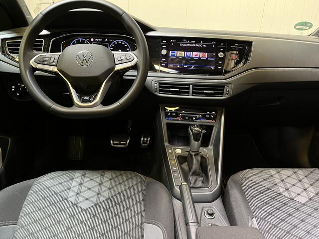 Volkswagen Taigo 1.5 TSI R-Line / AUTOMAAT/ 2X R-LINE/ PANO/ GARANTIE TM 10-2027/ TREKHAAK/ DIGITAL DASH/ KEYLESS/ MATRIX/ PARK. SENSOREN + CAMERA/ APP-CONNECT/ RIJ-MODI/ ADAPT. CRUISE/ CLIMA