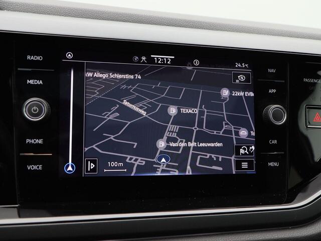 Volkswagen Taigo 1.5 TSi 150 Pk Automaat R-Line | Panorama Dak | Camera | Adaptive Cruise | Full LED | Carplay | Privacy Glass | Climate Control | Navigatie | Parkeersensoren | 18 Inch | 28.962 Km!!