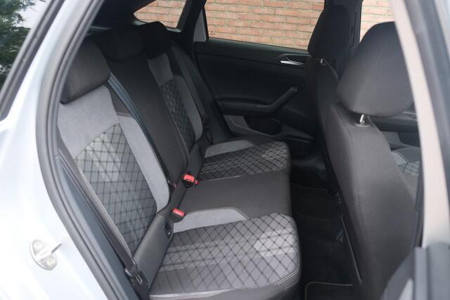 Volkswagen Taigo 1.0 TSi 110pk DSG R-Line Business | App Connect | Climate | Adaptive Cruise | Matrix LED | Keyless | Camera | PDC