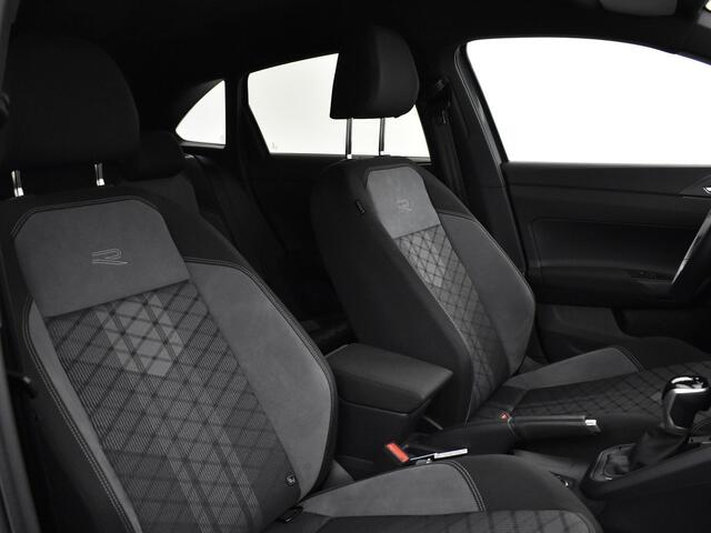 Volkswagen Taigo 1.0 TSI 115pk DSG R-Line · Camera · Keyless · Matrix LED · Apple/Android Car Play · Clima · Elek. Inklapbare Spiegels · ACC · Garantie t/m 14-06-2026