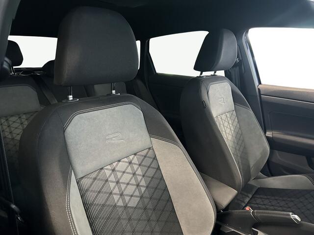Volkswagen Taigo 1.0 TSI 116pk R-Line Matrix LED / R-Line / Stoelverwarming