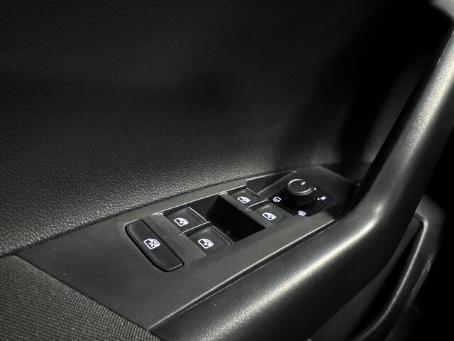 Volkswagen Taigo 1.0 TSI 116pk R-Line R-Line / Stoelverwarming / Matrix LED