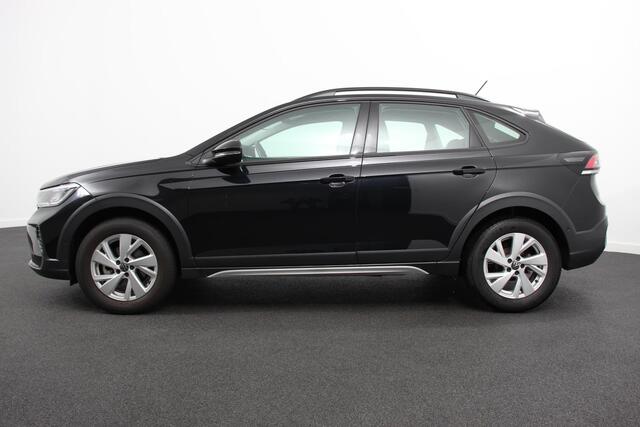 Volkswagen Taigo 1.0 TSI 110pk DSG Life | Navigatie | Apple Carplay/Android Auto Wireless | Adaptive Cruise Control | Parkeersensoren | Camera | Blind Spot Assist | Park Assist | Afneembare trekhaak | Stoelverwarming | Virtual Cockpit | Ledverlichting | Climatronic
