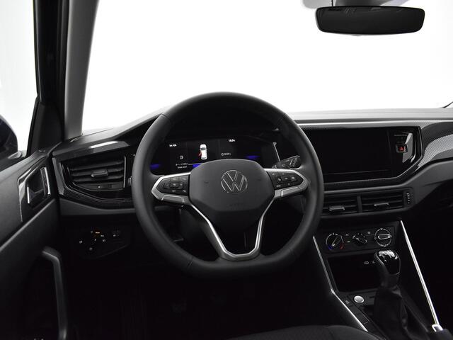 Volkswagen Taigo Life Edition 1.0 TSI 95 pk 5 versn. Hand · Achteruitrijcamera · Regensensor ·