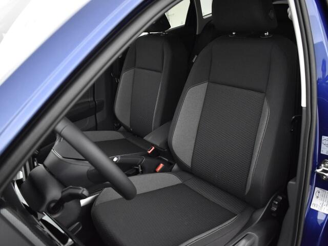 Volkswagen Taigo Life Edition 1.0 TSI 95 pk 5 versn. Hand · Achteruitrijcamera · Regensensor ·