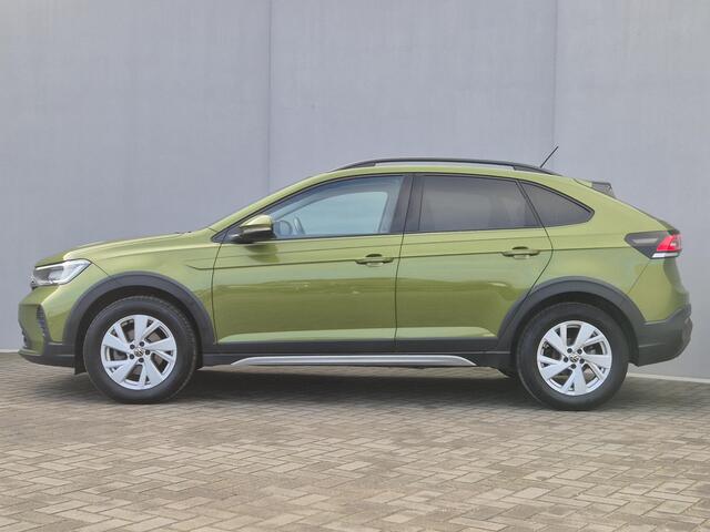 Volkswagen Taigo 1.0 TSI Life Business Automaat / Virtual cockpit / Navigatie via Apple Carplay of Android Auto / Climate control / Adaptief CC / Parkeersensoren voor en achter / Lichtmetalen wielen 16" / DAB radio /