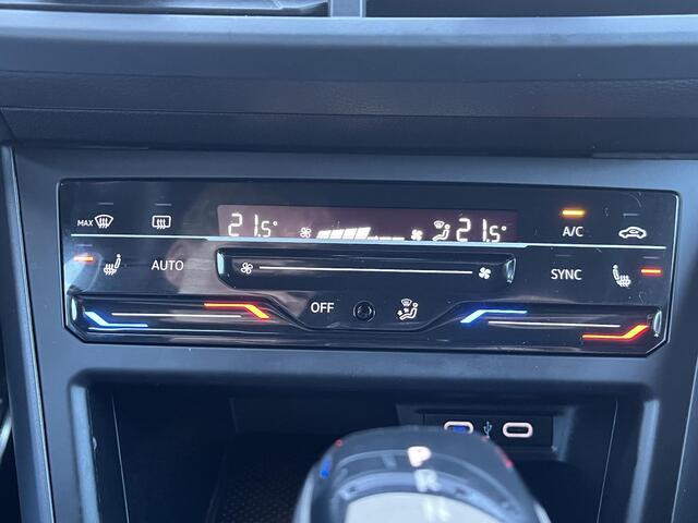 Volkswagen Taigo 1.0 TSI R-Line Business / Multimedia-pakket / Apple Carplay/Android Auto / cruise control adaptief met Stop&Go en stuurhulp / voorstoelen verwarmd /