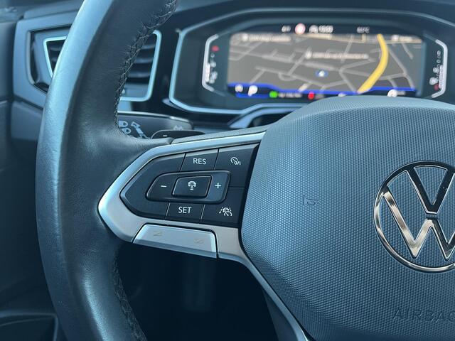 Volkswagen Taigo 1.0 TSI R-Line Business / Multimedia-pakket / Apple Carplay/Android Auto / cruise control adaptief met Stop&Go en stuurhulp / voorstoelen verwarmd /