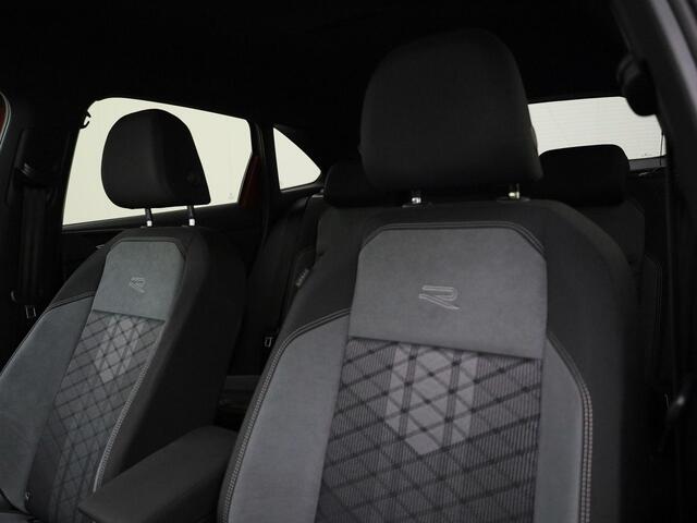 Volkswagen Taigo 1.0TSI/115PK R-Line DSG · Keyless · Apple Carplay/Android Auto · Camera + Parkeersensoren ·Garantie t/m 27-03-2027