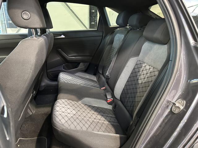 Volkswagen Taigo 1.5 TSI 150 pk Style | Camera | Adapt. Cruise | Stoelverw. | IQ Matrix LED | Dode hoekbew.