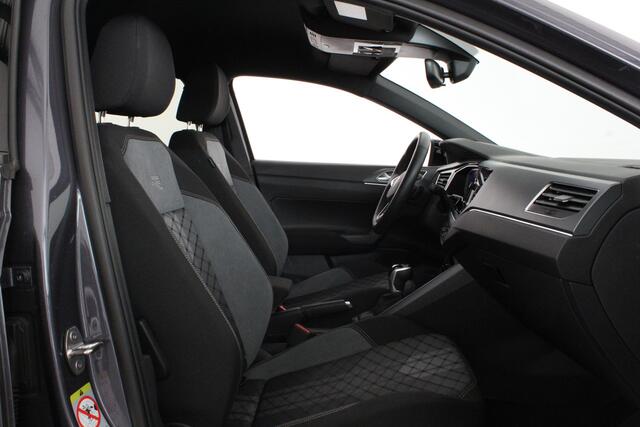 Volkswagen Taigo 1.0 TSI R-Line > 116pk/DSG/Black style pakket/Smoky Gray Metallic...