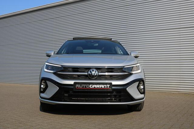 Volkswagen Taigo 1.5 TSI R-Line DSG (Panoramadak Carplay ACC Keyless Camera Trekhaak IQ-Light 18InchLMV Pdc V+A)