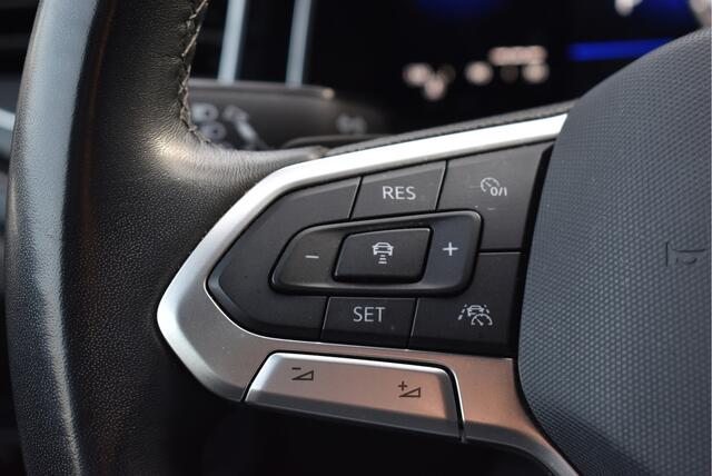 Volkswagen Taigo 1.0 TSI R-Line Business Virtual cockpit, Adaptive cruise, Camera, Stoelverwarming, Carplay