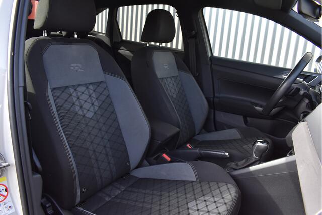 Volkswagen Taigo 1.0 TSI R-Line Business Virtual cockpit, Adaptive cruise, Camera, Stoelverwarming, Carplay