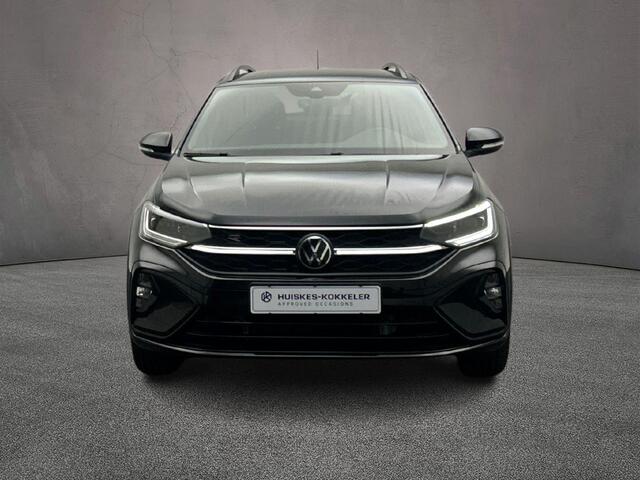 Volkswagen Taigo R-Line 1.0 TSI 115pk DSG Automaat Adaptive cruise control, LED matrix koplampen, Stoelverwarming, Achteruitrijcamera, App connect, Parkeersensoren