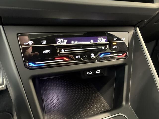 Volkswagen Taigo 1.0 TSI 110pk DSG R-Line · Panoramadak · Apple/Android Car Play · P-Sensoren · Getint Glas · 18'' Inch ·