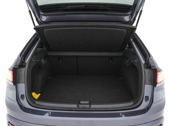 Volkswagen Taigo 1.5 TSI R-Line Aut. *PANO | ADAPTIVE-CRUISE | FULL-LED | BLINDSPOT | HEATED-SPORTSEATS | DIGI-COCKPIT | PRIVACY-GLASS | SHIFT-PADDLES | CAMERA | KEYLESS | NAVI-FULLMAP | ECC | PDC | 18''ALU*